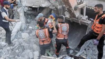 مصادر مصرية: اقتراب التوصل لهدنة وتبادل الأسري في غزة