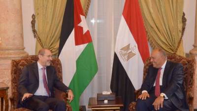وزيرا خارجية مصر والأردن يناقشان مساعي الوصول لوقف إطلاق النار في غزة