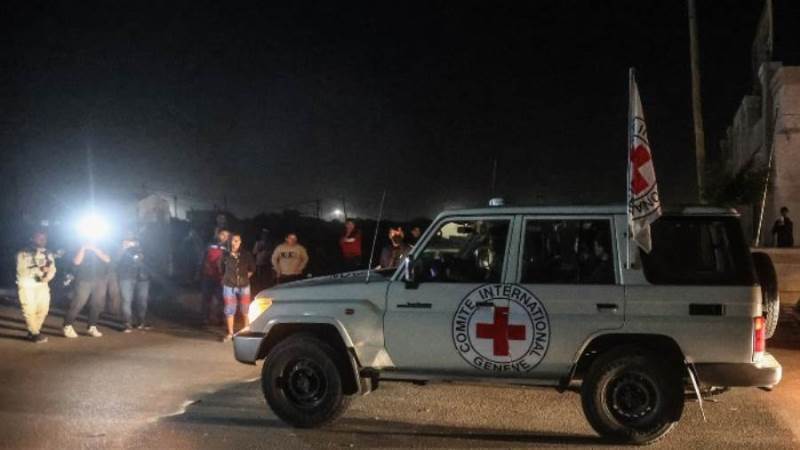 قيادي بـ"حماس": الإفراج عن محجوزين من أصل روسي خارج الصفقة اليوم